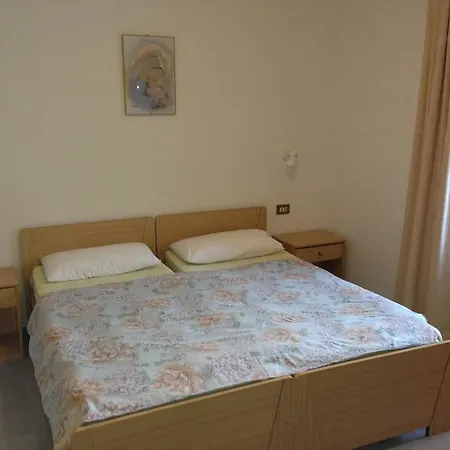 Villa Dei Fiori Cavedago Room photo